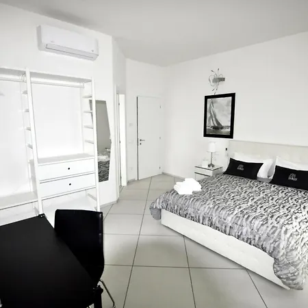 Gan Eden Nature House