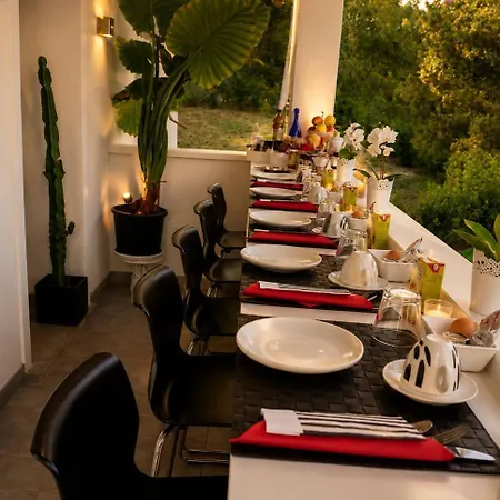 Semesterbostad Gan Eden Nature House *