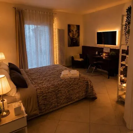 Gan Eden Nature House