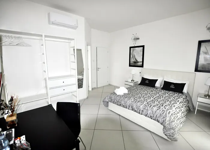 Gan Eden Nature House