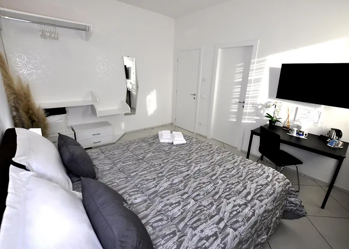 Gan Eden Nature House *